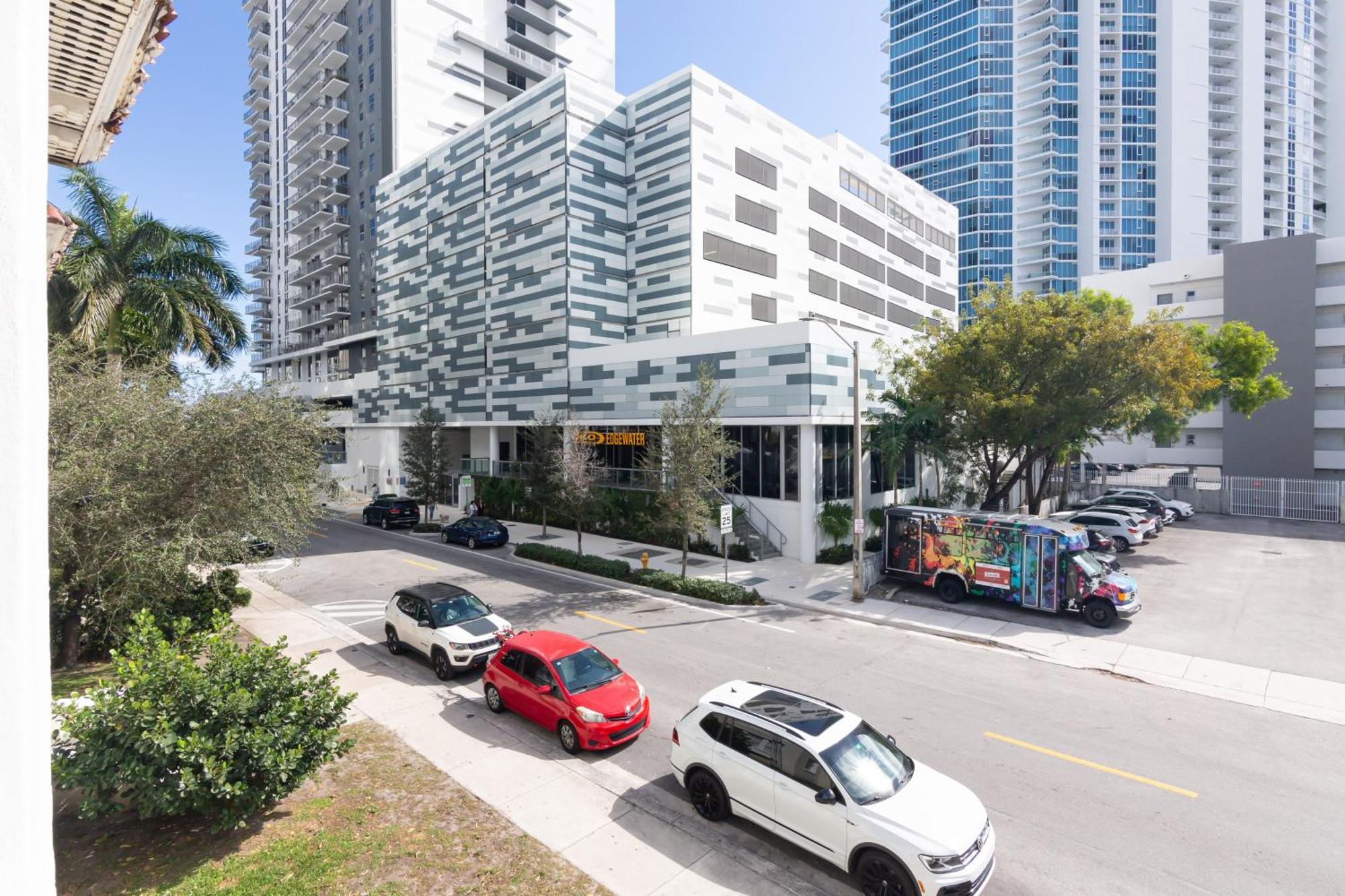 2-Bdrm -Heart Wynwood & Edgewater- Private Parking Apartment Miami Luaran gambar